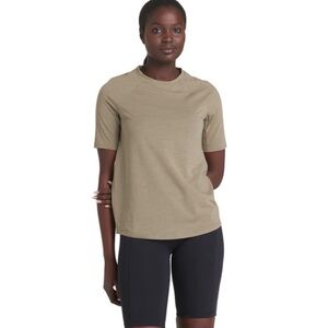 Lolë Performance Wool Short Sleeve T-Shirt - Women's - Size Small